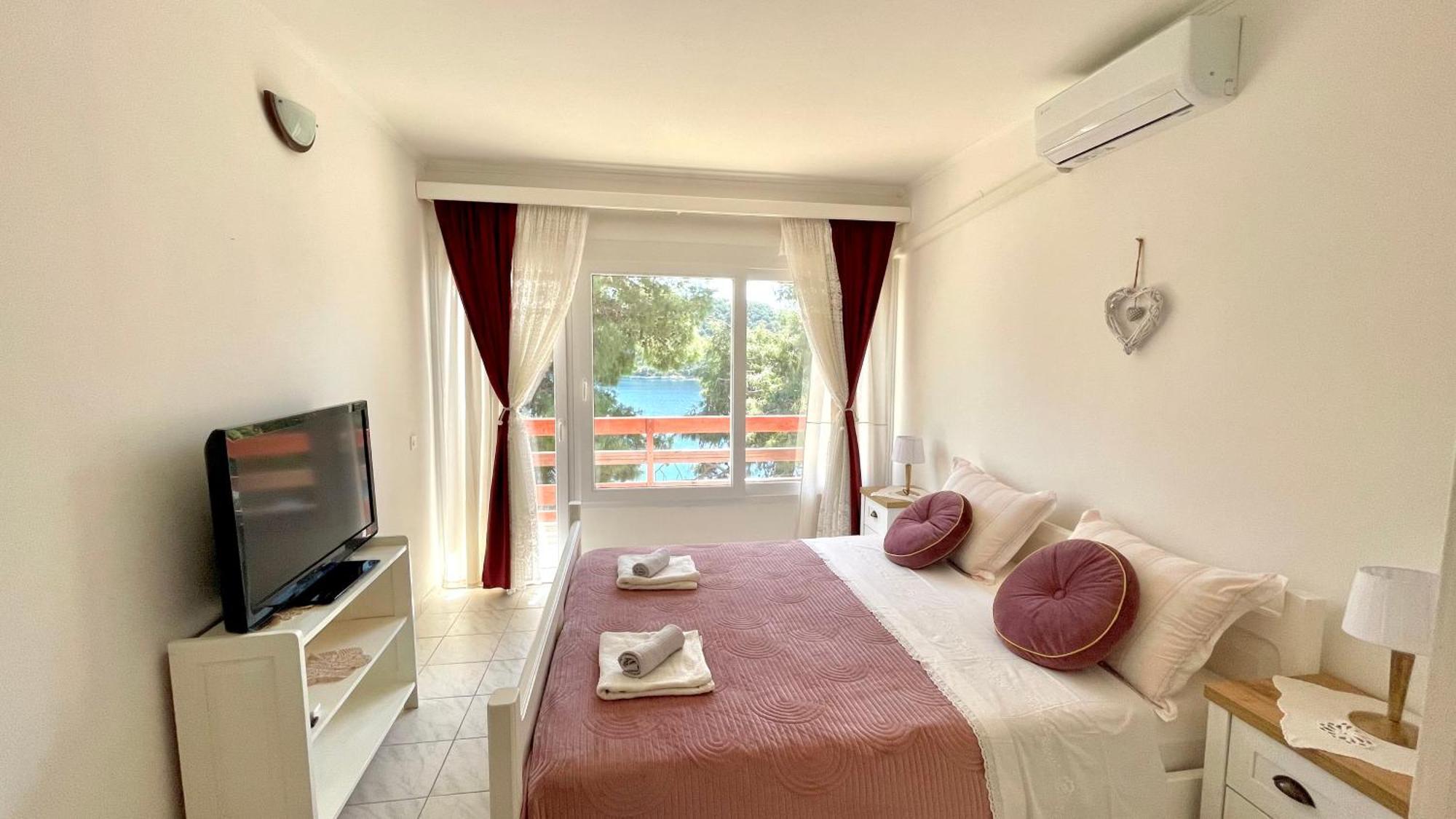 Lovely Apartments On The Private Beach - Island Korcula Prizba Bagian luar foto